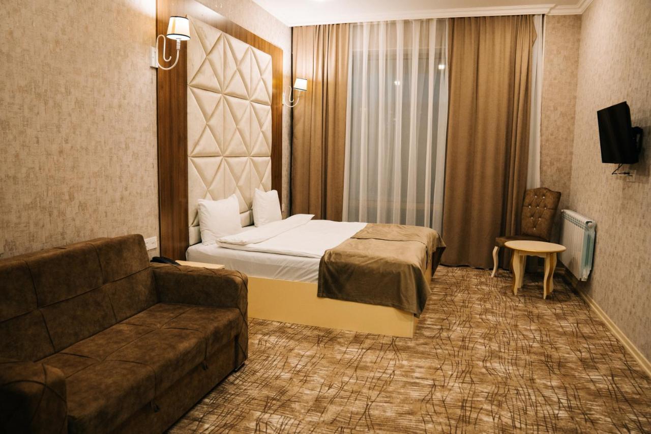 באקו The Clocktower Hotel מראה חיצוני תמונה