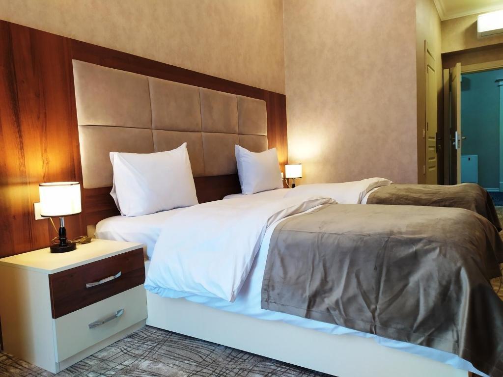 באקו The Clocktower Hotel מראה חיצוני תמונה